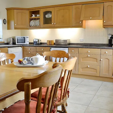 בית נופש Alby *